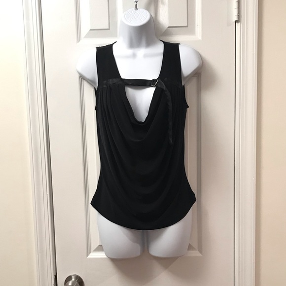 Top - Picture 2 of 2